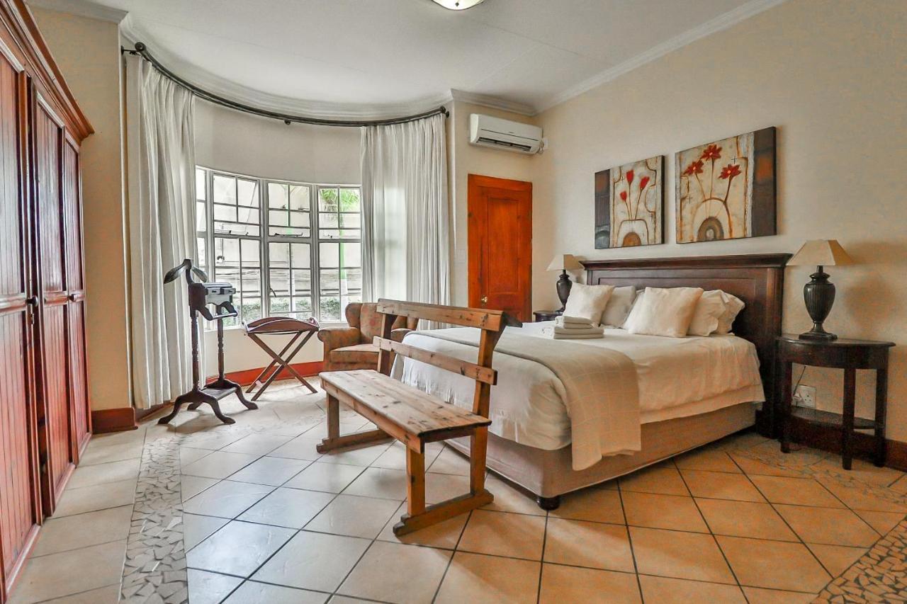 Croc River Lodge Komatipoort Buitenkant foto
