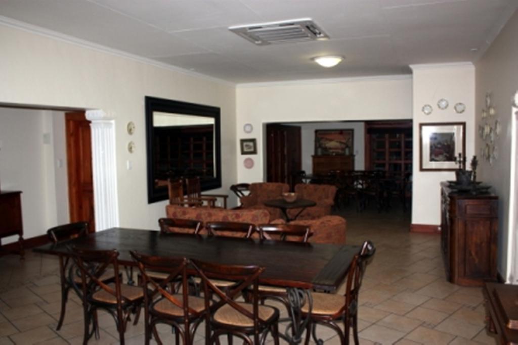 Croc River Lodge Komatipoort Buitenkant foto
