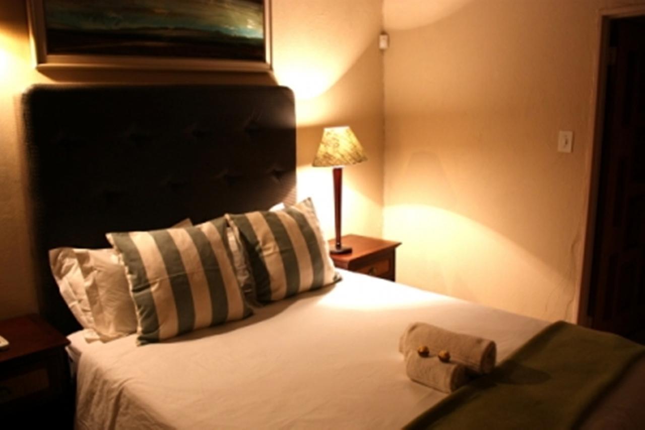 Croc River Lodge Komatipoort Kamer foto