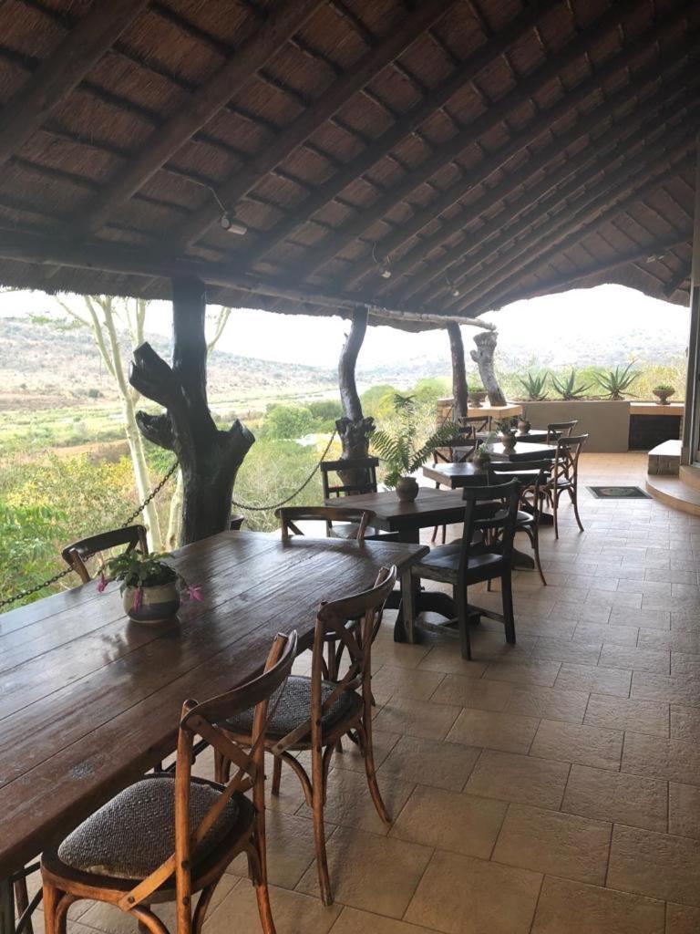 Croc River Lodge Komatipoort Buitenkant foto